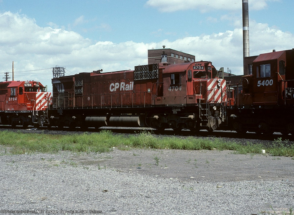 CP 4704